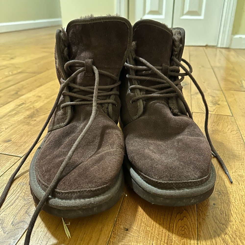 UGG Brown Suede Boots Classic Ankle-High Design